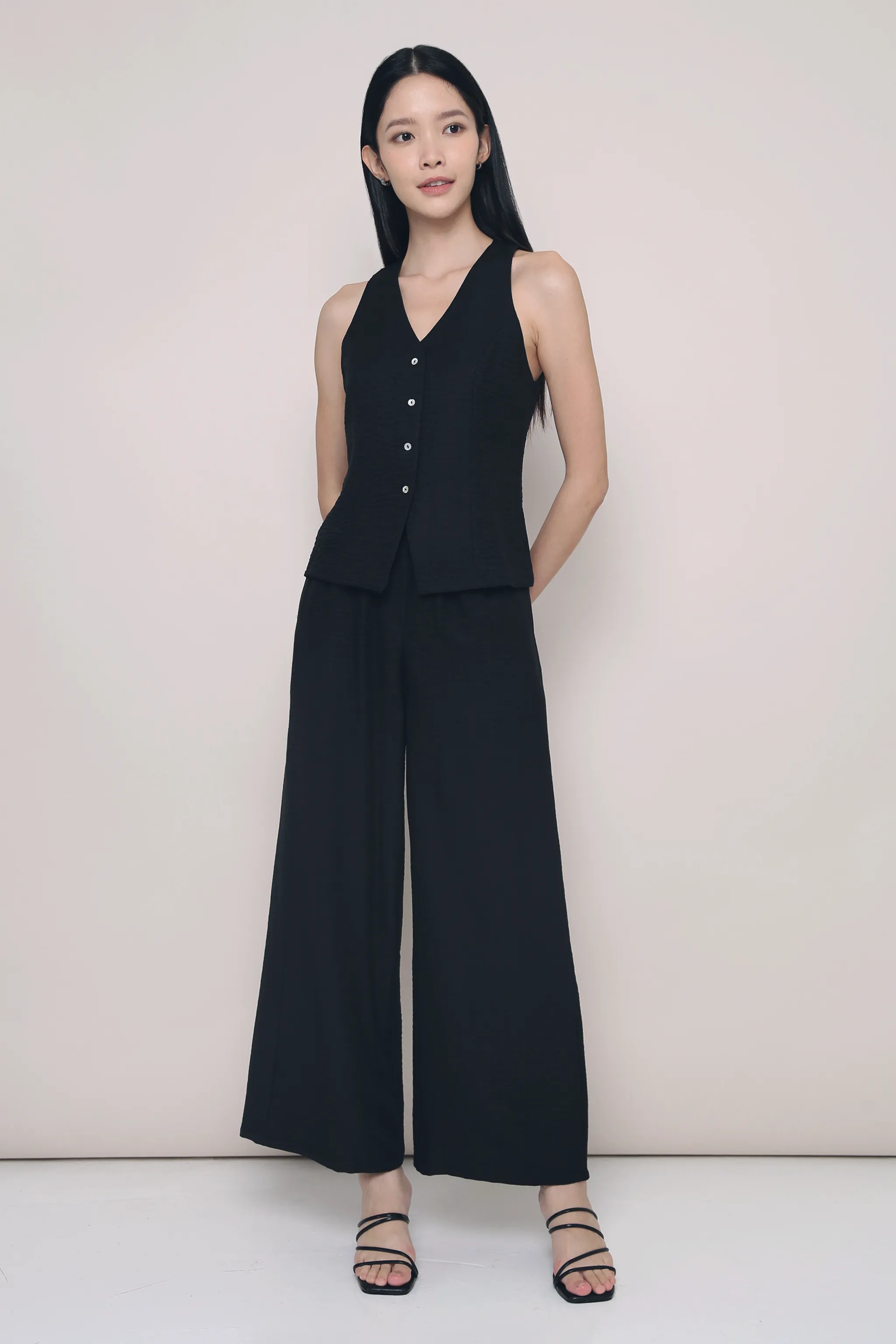 Carlton 2-Piece Suit Black