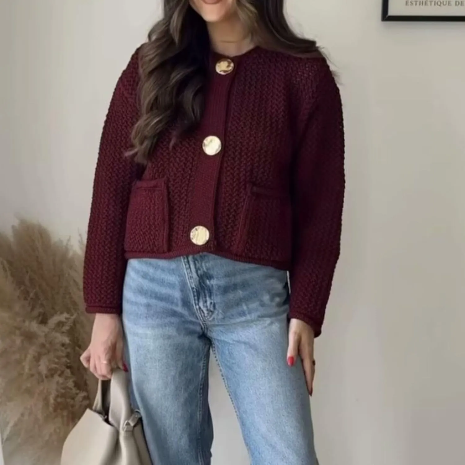 Chevara Womens Cropped Cardigan Sweater Long Sleeve Crewneck Button Down Knit Sweater with Pockets