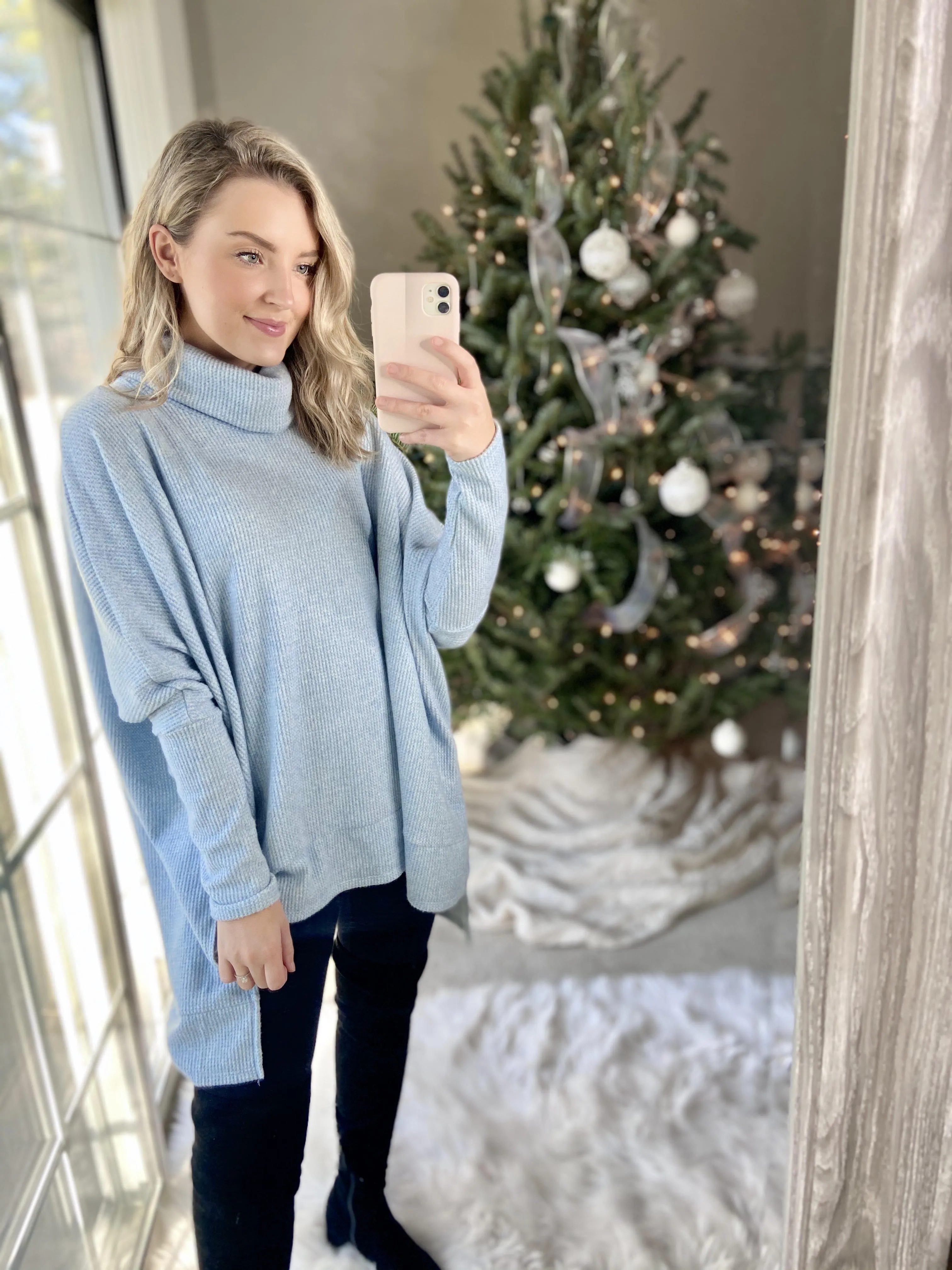 Hi-Low Turtleneck Thermal // Baby Blue