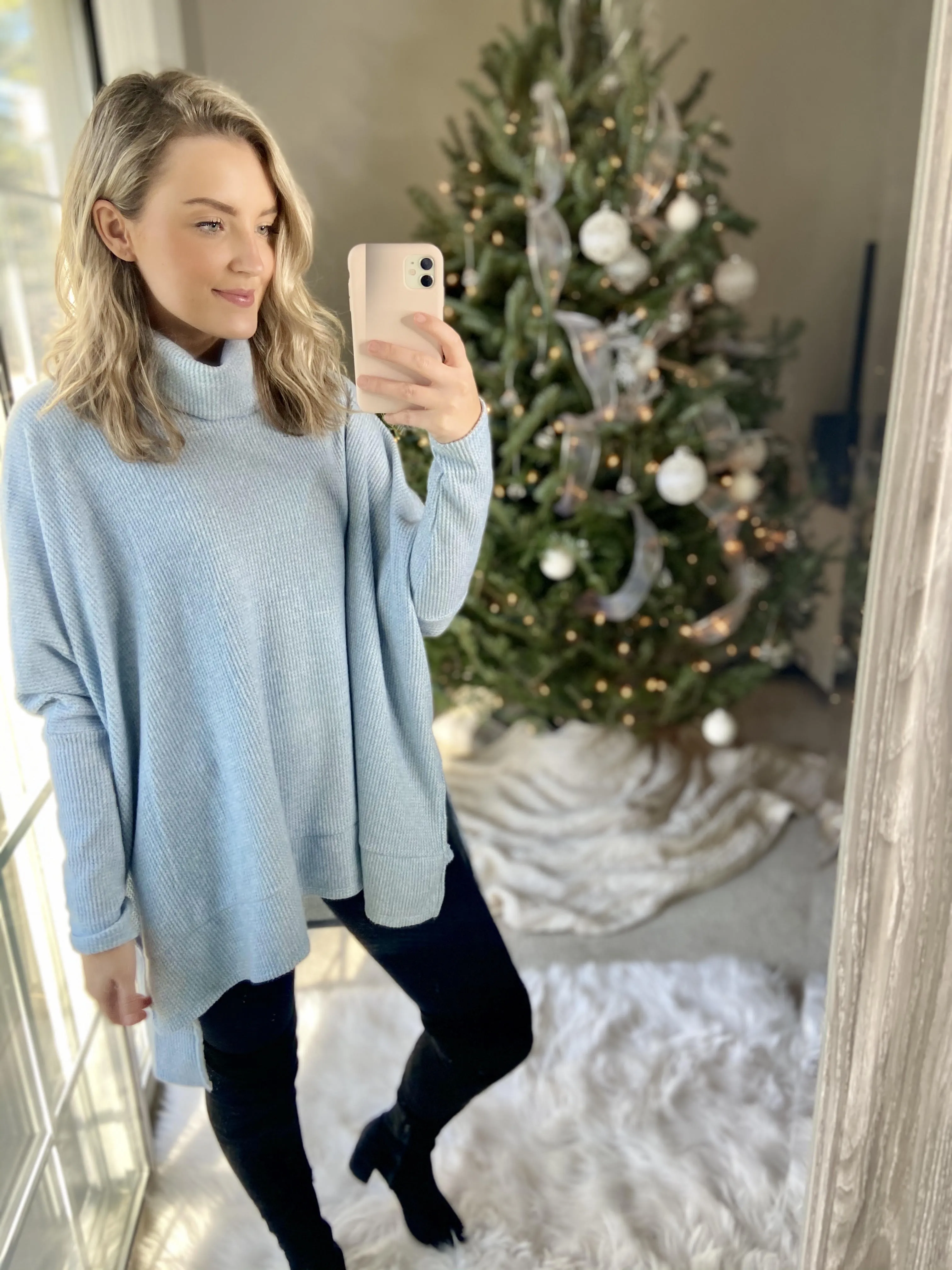 Hi-Low Turtleneck Thermal // Baby Blue