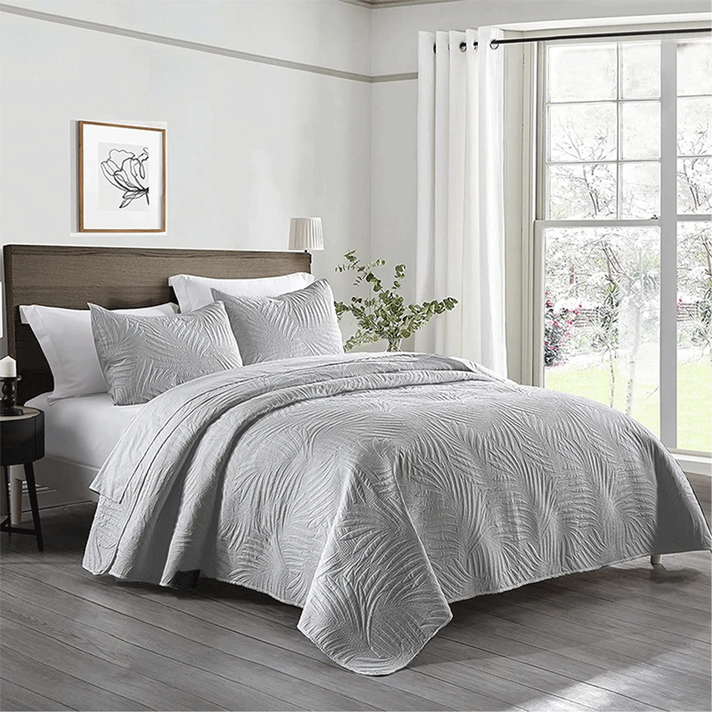 Leaf-Embossed 3pc Bedspread Set: Ultra-Soft, Breathable & Reversible - Easy Care, Durable Bedding for Stylish Comfort