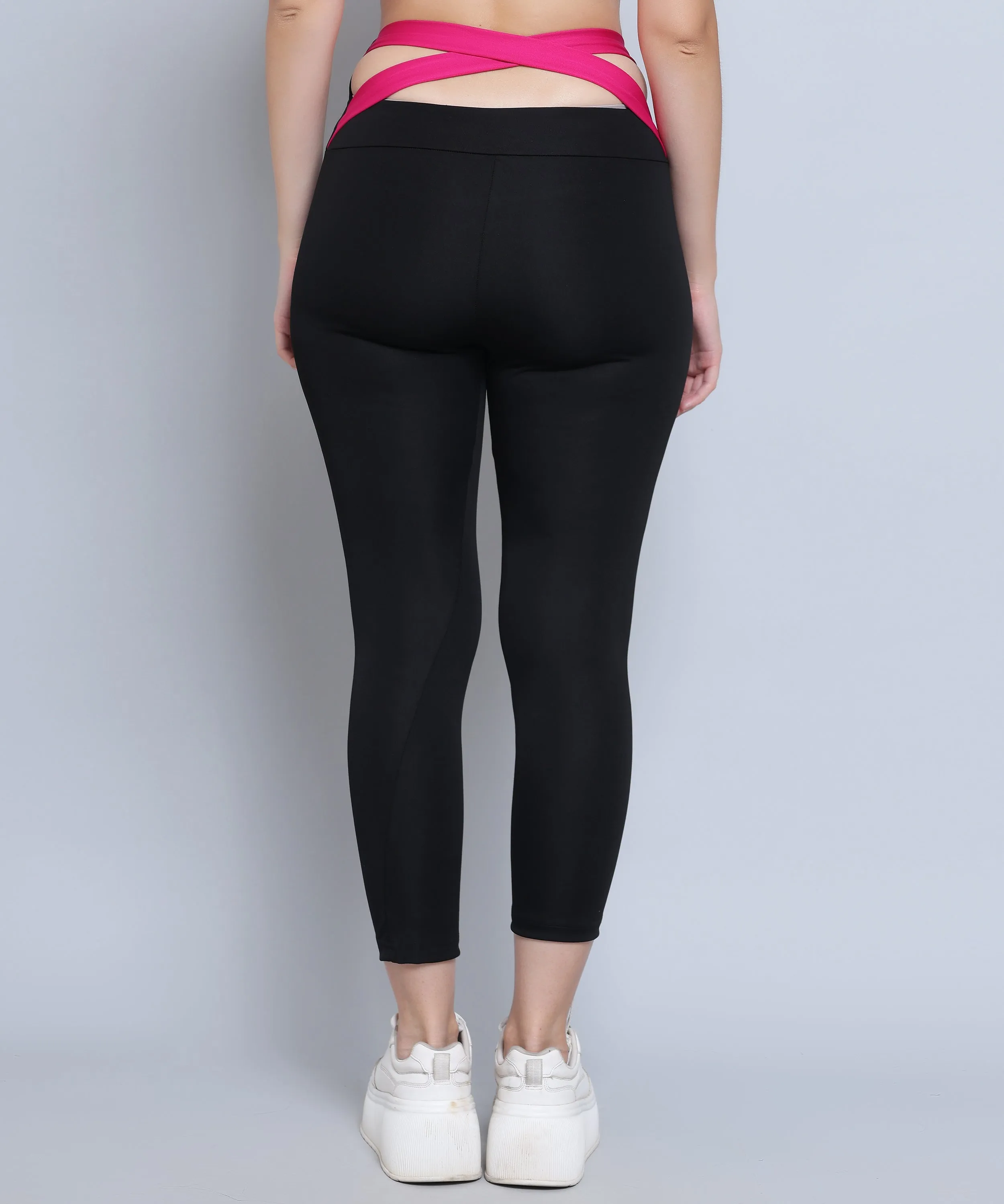 Megaska Dry Fit Color Block Athletics Workout Yoga track Pants for Women_BlackMagenta