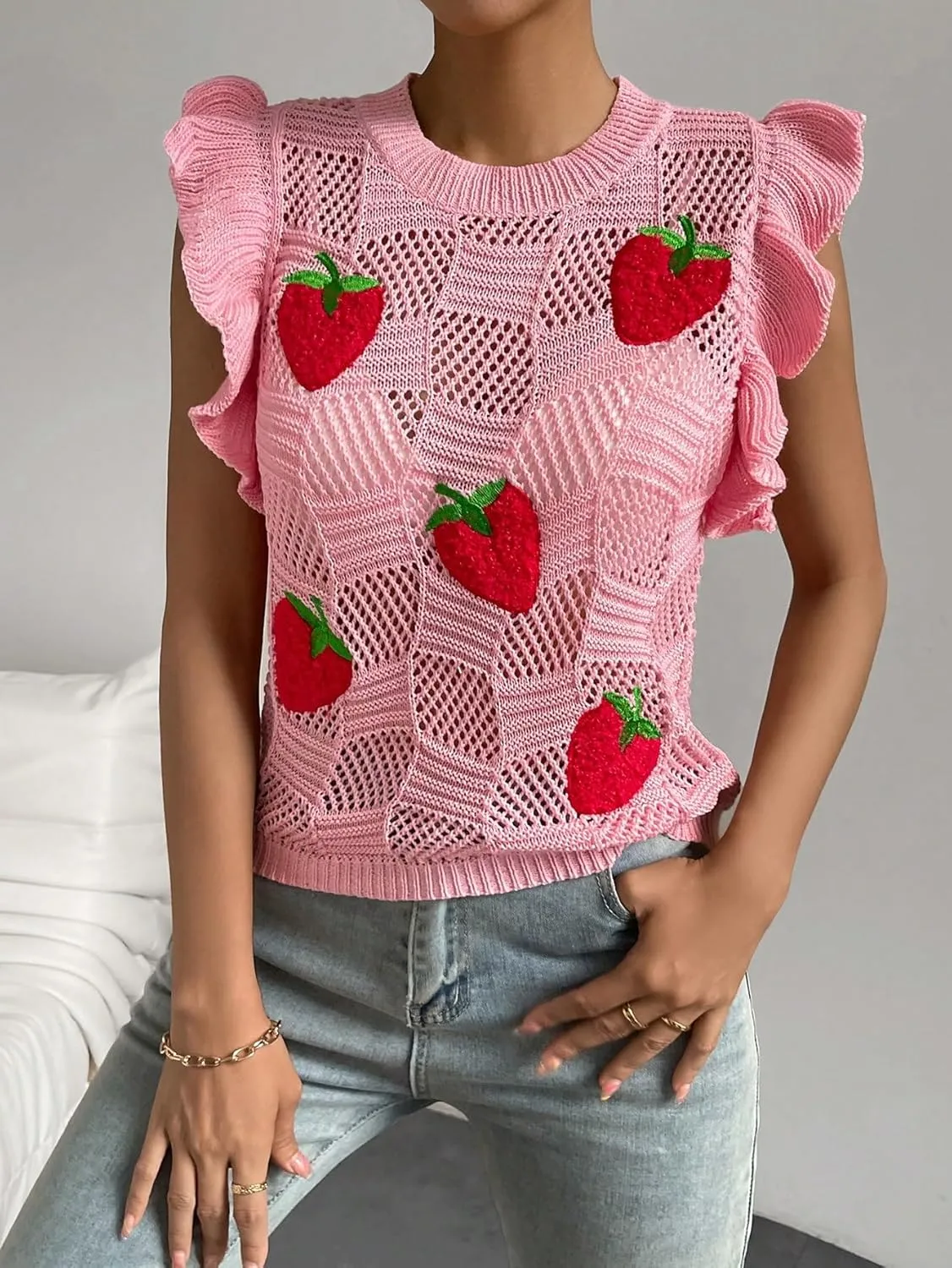 Milumia Women's Strawberry Sweater Vests Ruffle Trim Sweater Tank Top Crew Neck Knit Vest
