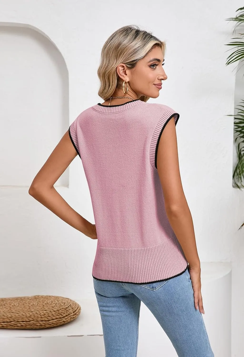Pink Queen Women's Sweater Vest 2025 Sleeveless Tank Tops Casual Crewneck Button Down Fashion Knitted Vest Cardigans