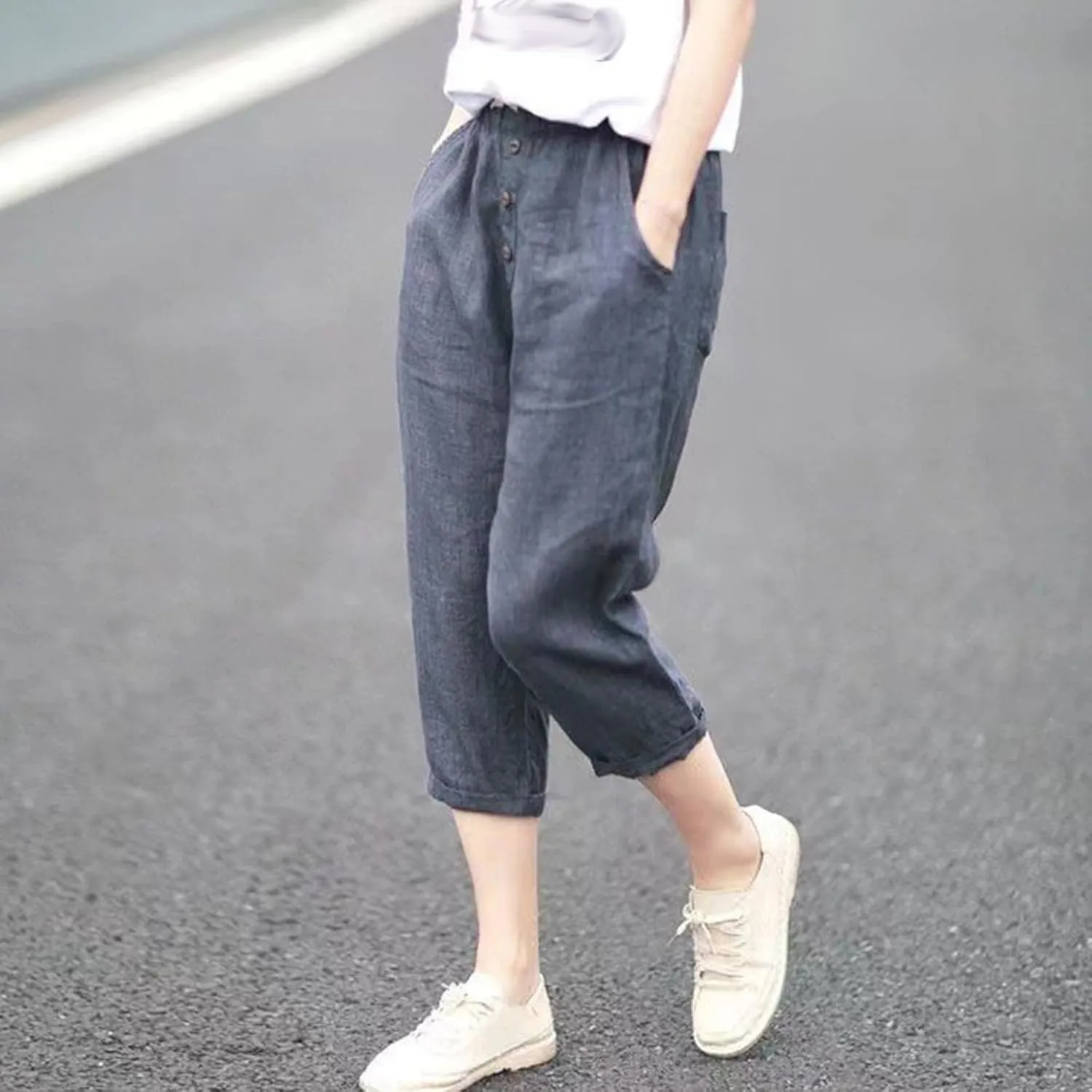 Plus Size Capri Pants for Women 2025 Summer Elastic Waist Linen Pants High Rise Comfy Capris Trousers with Pockets