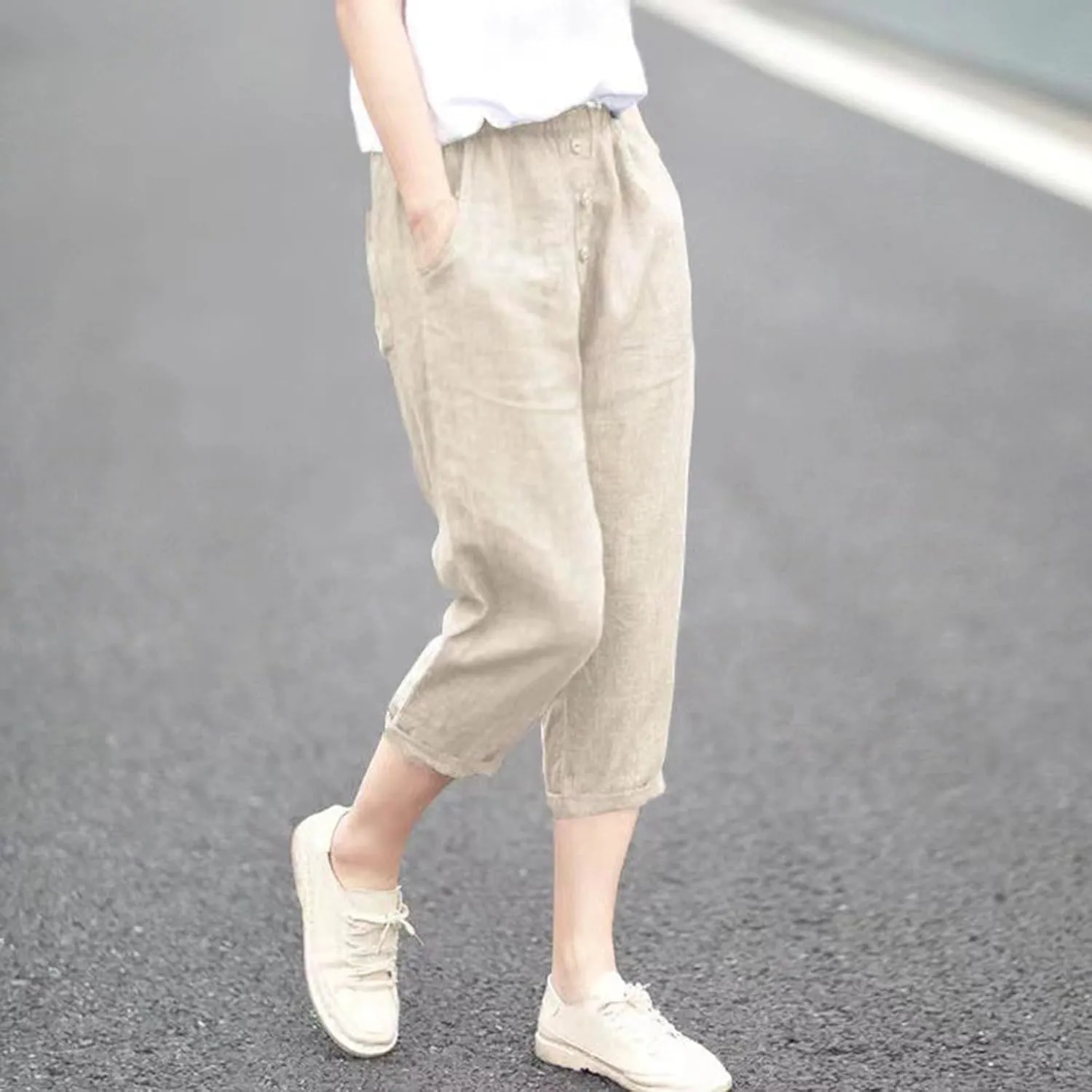 Plus Size Capri Pants for Women 2025 Summer Elastic Waist Linen Pants High Rise Comfy Capris Trousers with Pockets