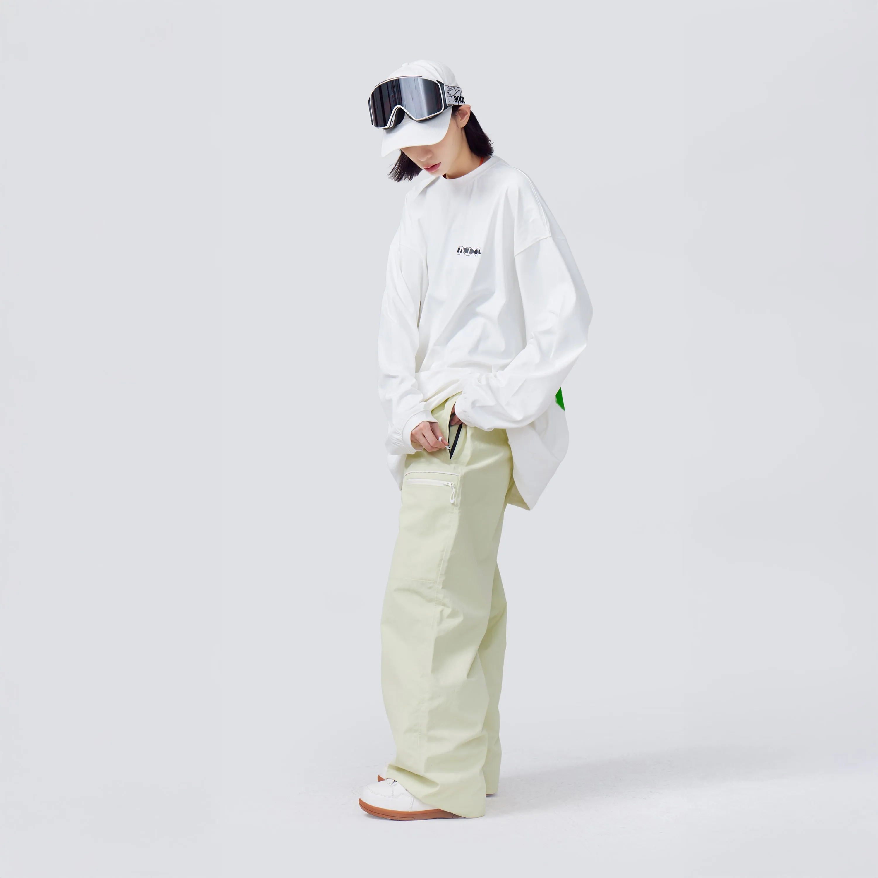 RandomPow Yellow 2L Insulated Snow Pants