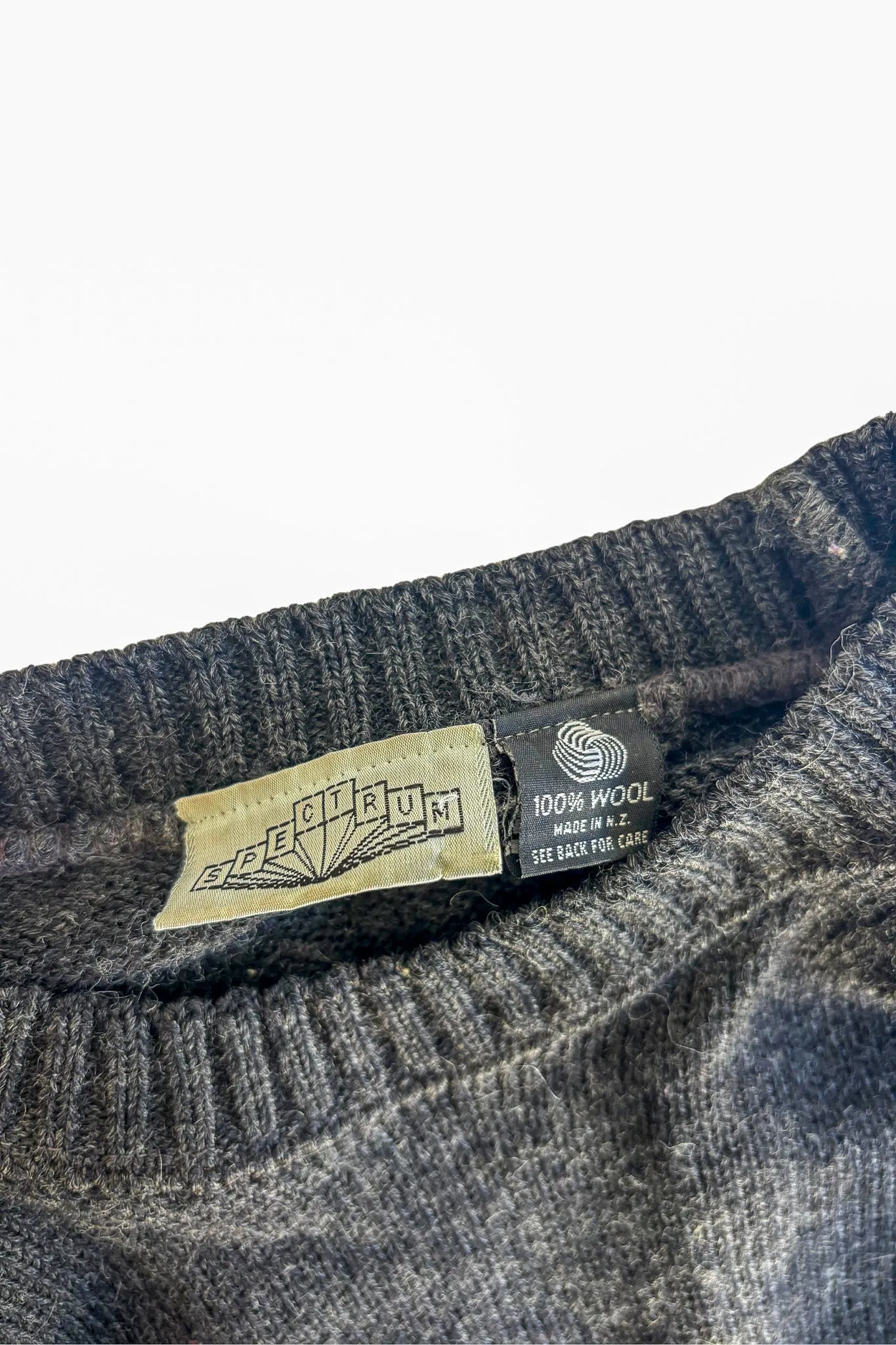 Spectrum NZ made heavy wool jumper, XL