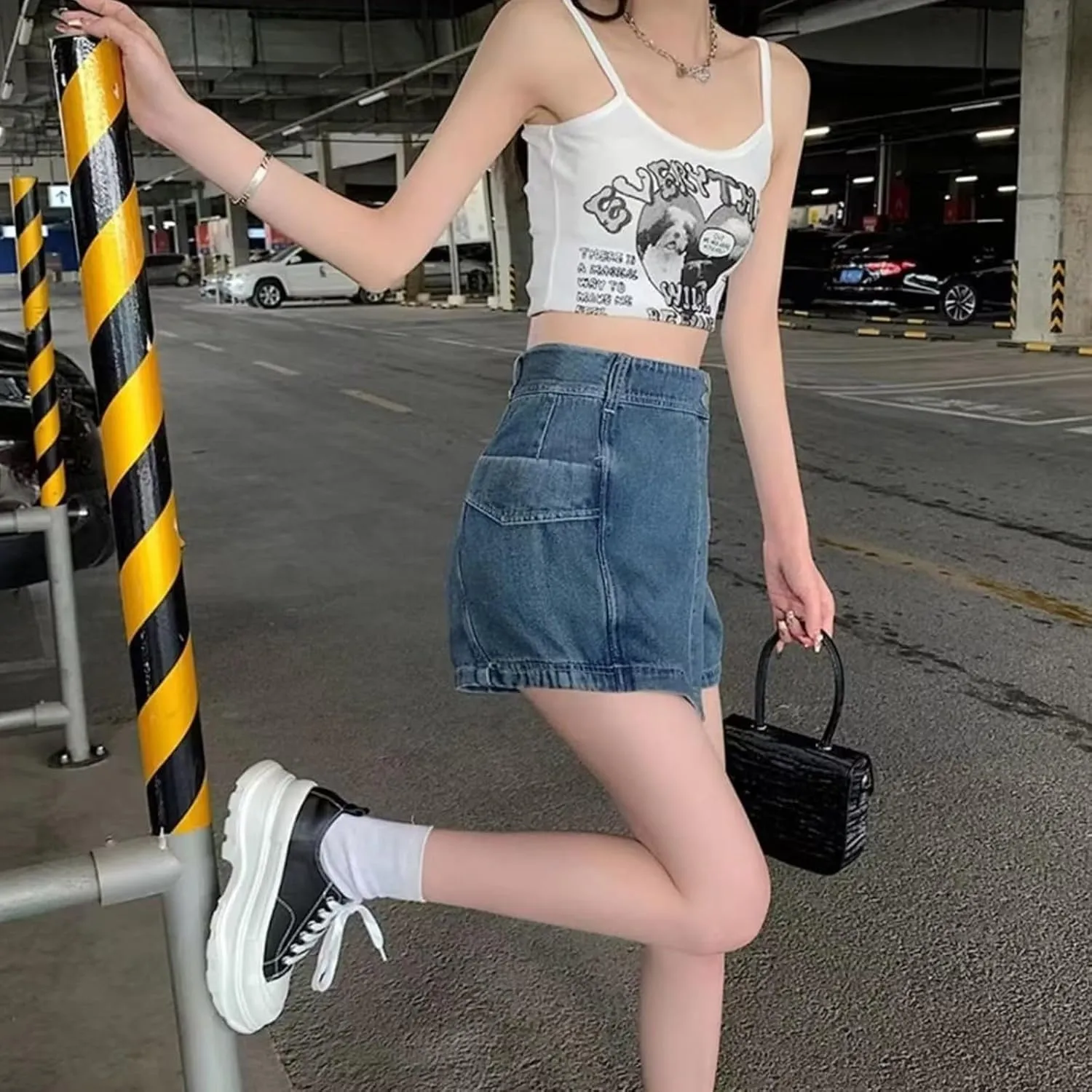 Women's Denim Skirt 2024 Summer Trendy A-Line Button Y2K Mini Casual Denim Skirt Cute Loose Vacation Jean Shorts for Women