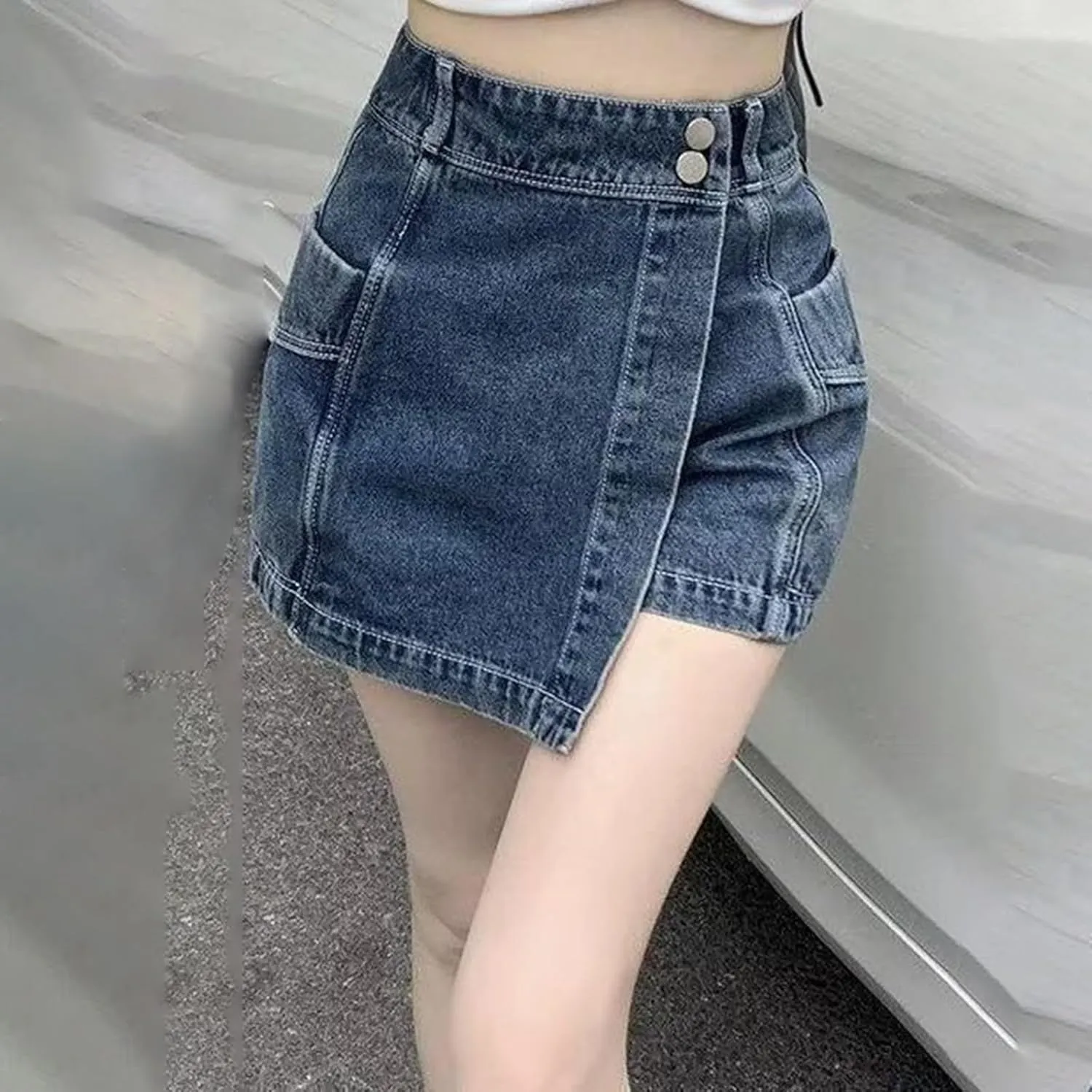 Women's Denim Skirt 2024 Summer Trendy A-Line Button Y2K Mini Casual Denim Skirt Cute Loose Vacation Jean Shorts for Women
