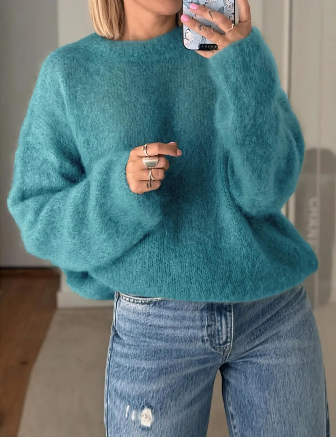 Womens Soft Fuzzy Knit Sweater Oversized Cozy Pullover Jumper Long Sleeve Casual Crewneck Sweater